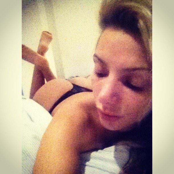 #tuesdaytease #TuesdayTreat too cold to get out of bed ! @Playboy_NL @PlayboyPlus @Goudmans 😳❤️ http://t<a href="/tag/tuesdaytease"class="tags">#tuesdaytease</a><a href="/tag/tuesdaytreat"class="tags">#TuesdayTreat</a>