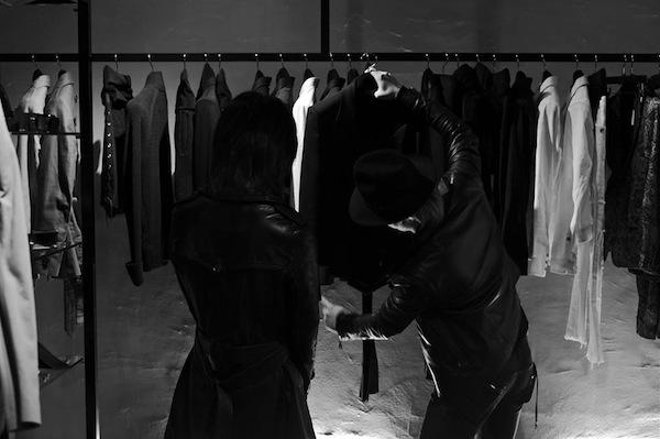 TheR_Osaka's tweet photo. ブログ更新しました。
QL Mansion Maker 15SS 受注会模様。
http://t.co/tyOSqcpP0m
#QLMM #QL #キューエル #15SS #TheR #fashion #black http://t.co/OnhM4cS9gH