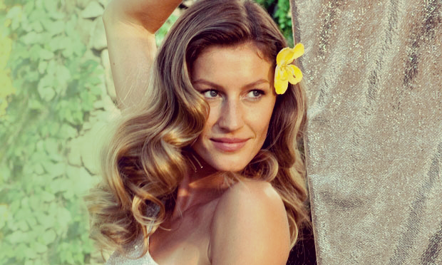 mdemulher's tweet photo. Quem começou a semana de mudar o visual? O Marco Antonio de Biaggi te ajuda! #CabeloDeDiva http://t.co/HBx0rxKwdS http://t.co/ZAaREIVVgy