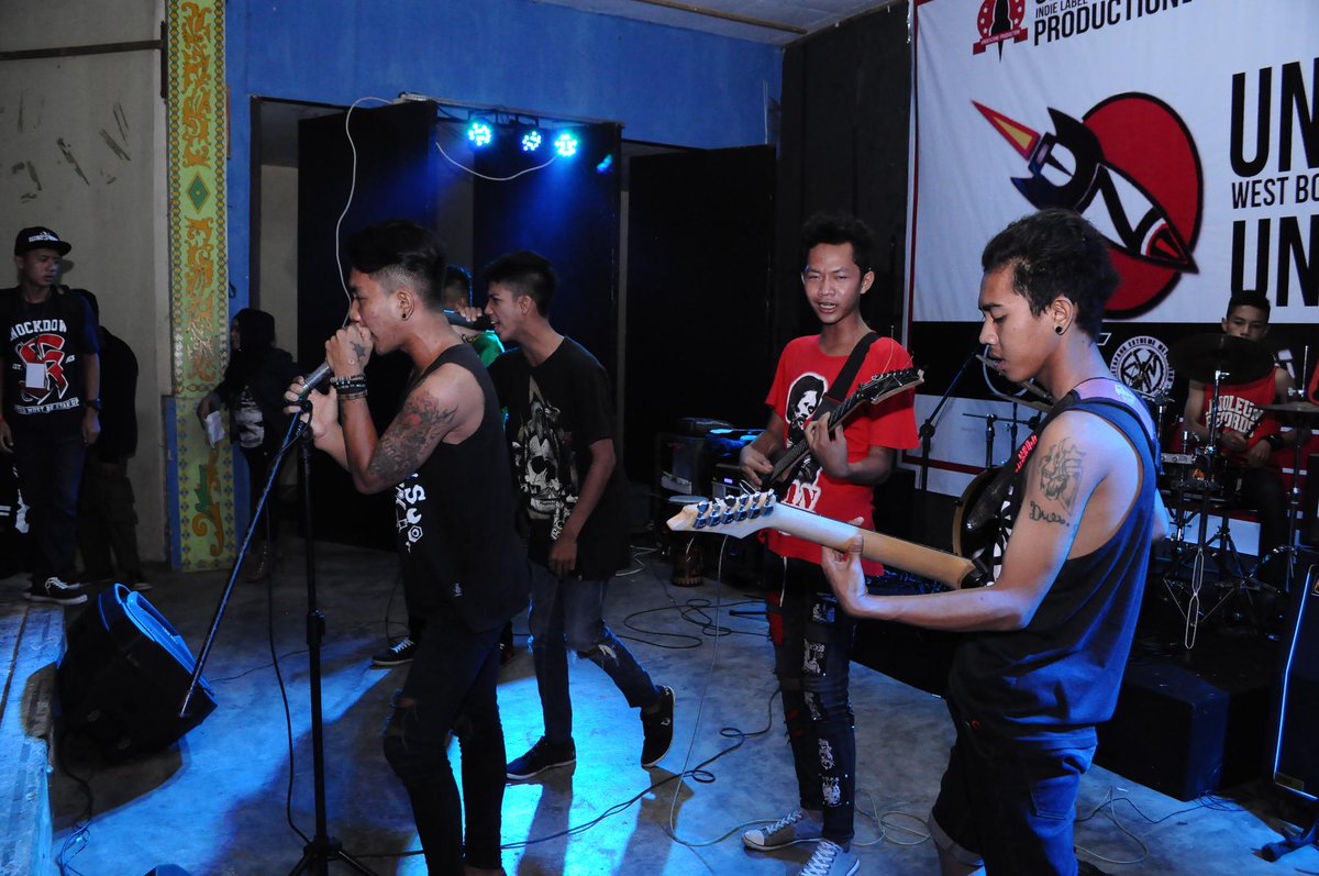 UNDERZONE UNITED DAY tweet media