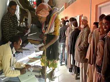 #LIVE Jharkhand में नौ बजे तक 13 फीसद मतदान, J&amp;K में हिंसा goo.gl/uoxlV1 #Election2014