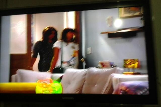 JavierCedeno3's tweet photo. @Ecuavisa lunes 8 segunda imagen hoy desayune patacones con #MargarinaGirasol y ahora me encuentro viendo #EnOtraPiel http://t.co/iqDCtNDgzD