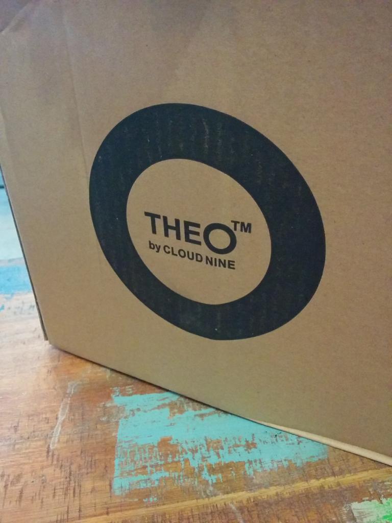 tash_shan's tweet photo. Thanks for the kickass birthday present @AdamCiaccia! Can't wait to try my O @CloudNineC9  @axishair http://t.co/KGWmAi53dz
