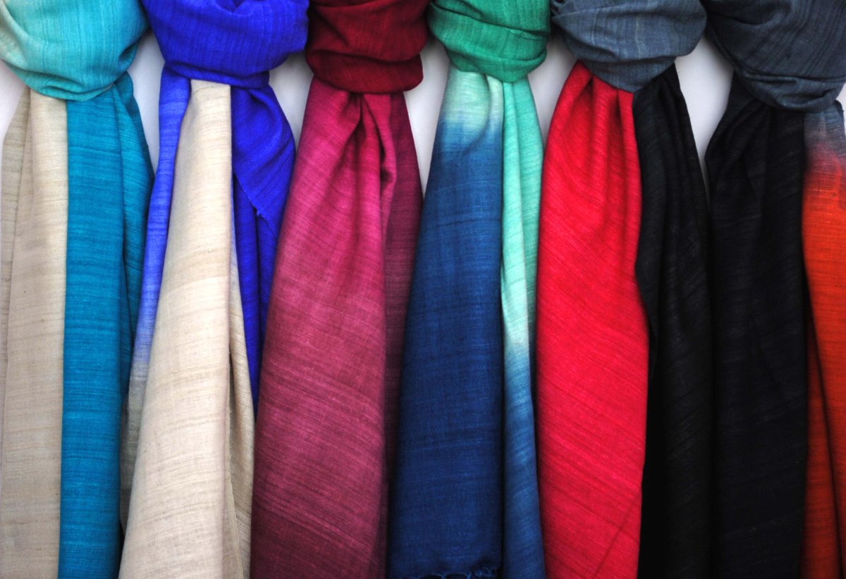 IndianArtisans's tweet photo. Colors of the horizon-Ombre collection;Showcasing at the Nature Bazaar from 11th Dec to 22nd Dec '14 at Andheria Modh http://t.co/cmzpOwEiYu