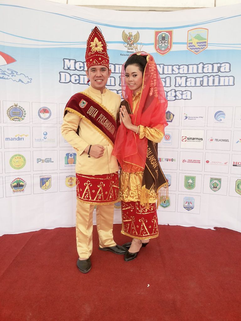 yudi100y's tweet photo. Kita lagi jaga di Kota baru tante.. http://t.co/6rUs99KB7S
