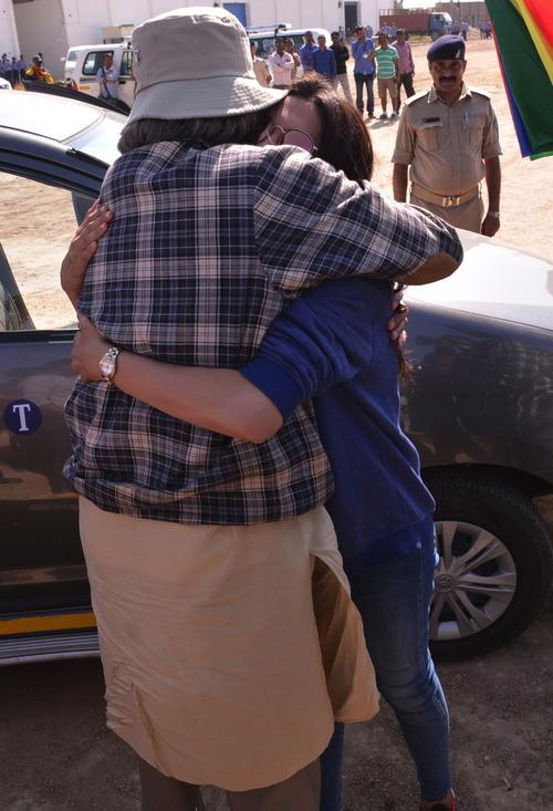 Wave_Cinemas's tweet image. #WaveGame: Guess the two stars.

Hint: The name of the movie is &apos;Piku&apos;.