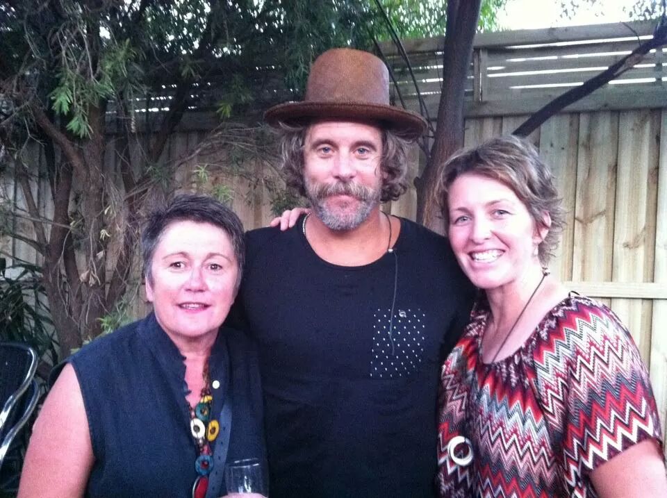 We also had the best night listening to Donovan at a free concert at a local pub in Oz <a href="/kealakennelly/">Keala Kennelly</a> <a href="/Billabong/">Brown Bear</a>