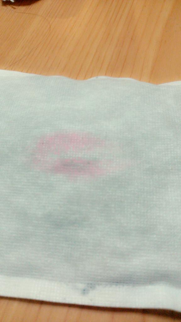 loveo118's tweet photo. ひよがさーやのことすきすぎて、カイロにキスした。とかゆーとこ笑 http://t.co/tBxZCTmGcT