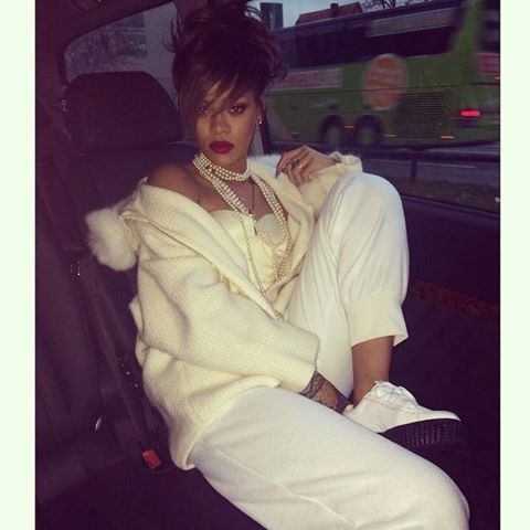 Isa_bordones04's tweet photo. Esta tipa♥ http://t.co/GsZH1HmIe8