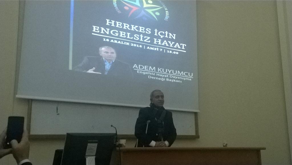 IU_SFK's tweet photo. Ahmet Bağbekleyen : 50cm kaldırımda herkes engellidir. http://t.co/2qeeTqnoYF