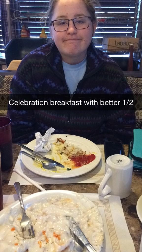 michbeatty's tweet photo. Thankful to run to @hahahahalle for a celebration breakfast. I'm done with undergrad! Also- yum. http://t.co/E6p6w7kpdD