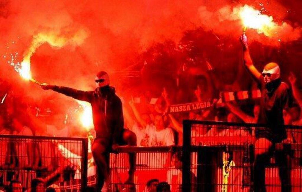 HHooligan's tweet image. No pyro no party!!