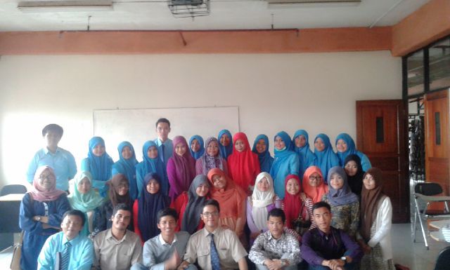 @FoSSEI_Jbdtbk anggota ksei kesya bersama koreg Fj kak <a href="/tb_miftah/">tb miftah</a> dan @bangnerri