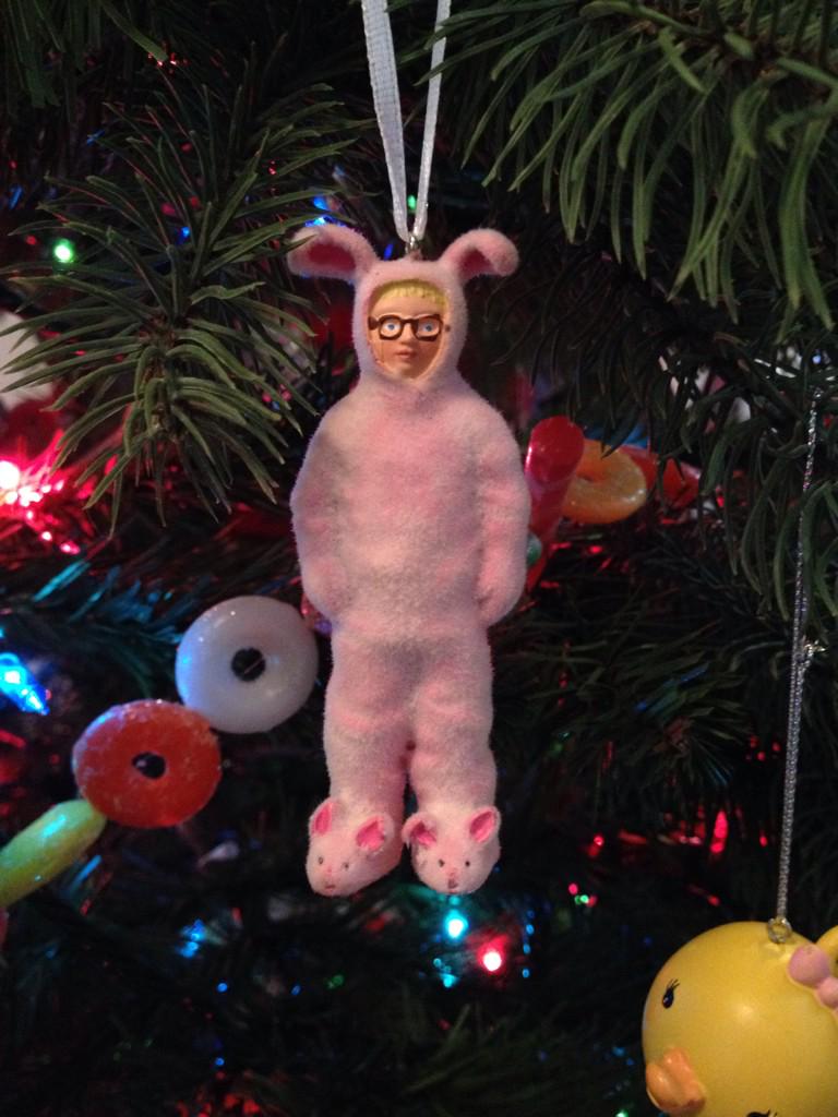 Cannonwalls_com's tweet photo. @OfficialPeterB Our favourite ornament of the year! #pinknightmare #achristmasstory #geekupxmas http://t.co/mAm2srKPf9