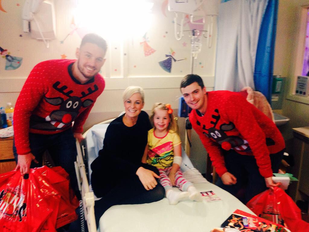 ConnorWickham10's tweet photo. Met some awesome kids today on our hospital visit to Sunderland.. http://t.co/QLVQpaTCms