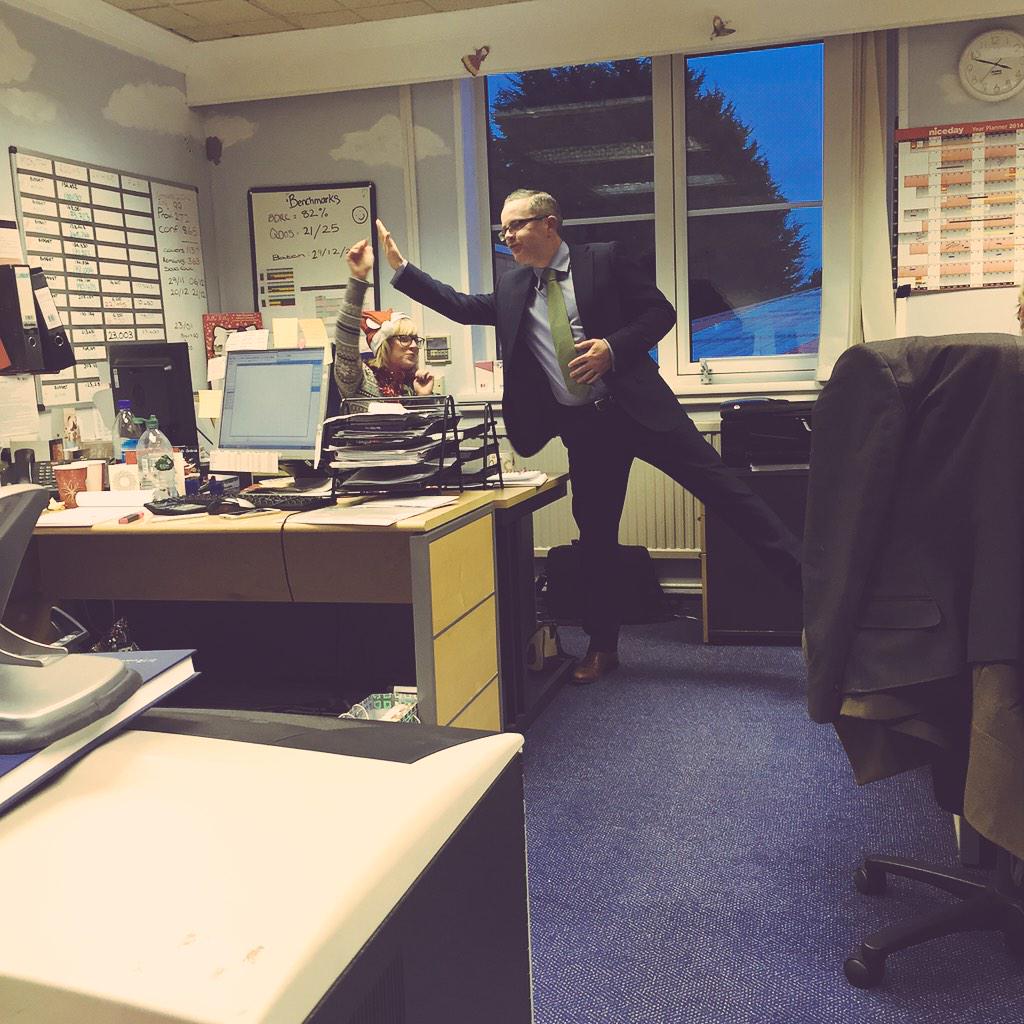 TheLoopGLCEA's tweet photo. High five 🙏 for Employee of the Month - Emma @MatthewLoe @higloucester http://t.co/Fi7yiuh49v