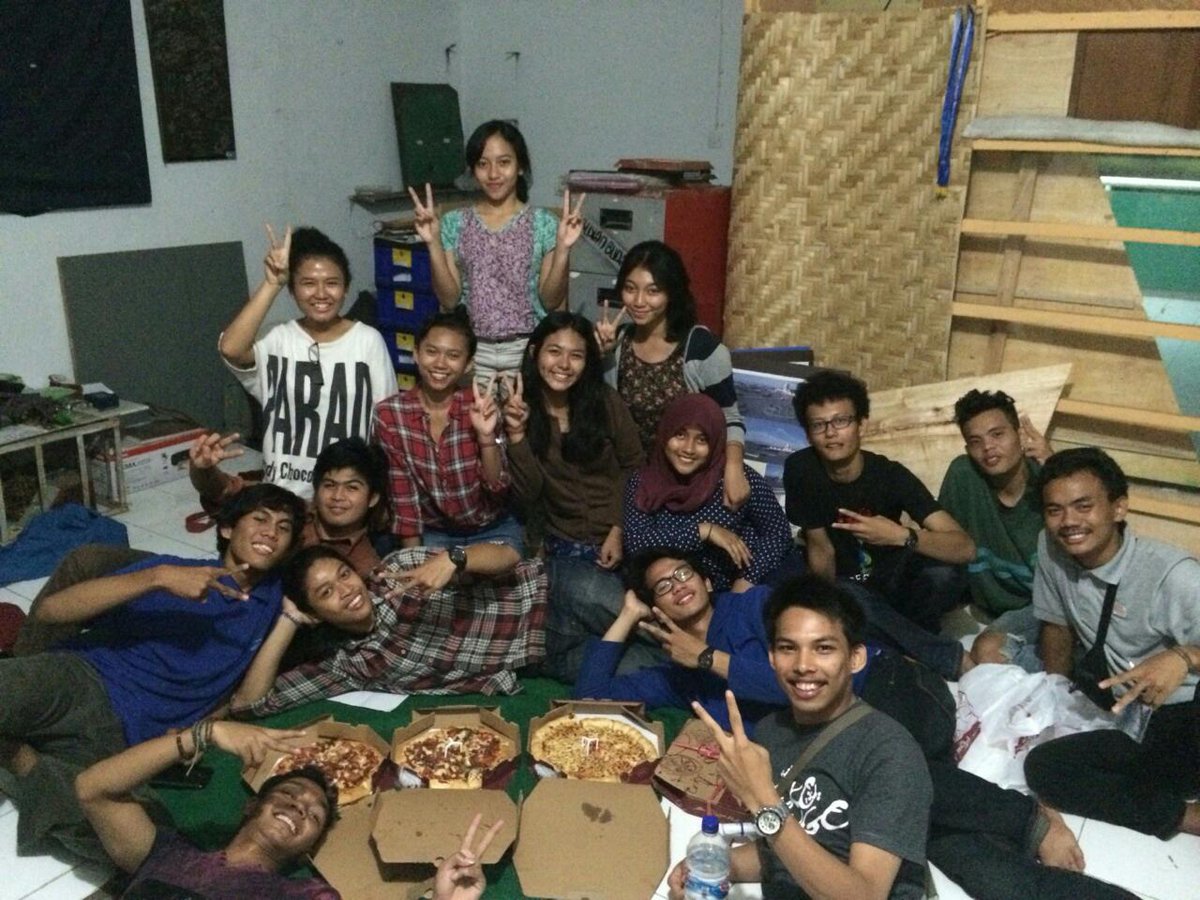 selamat mengemban amanah sebagai ketua HMA Amoghasida setaun kedepan <a href="/girindra182/">Giri Rindra Wardana</a> 😁😁😁 #bareng2kitaBERAKSI