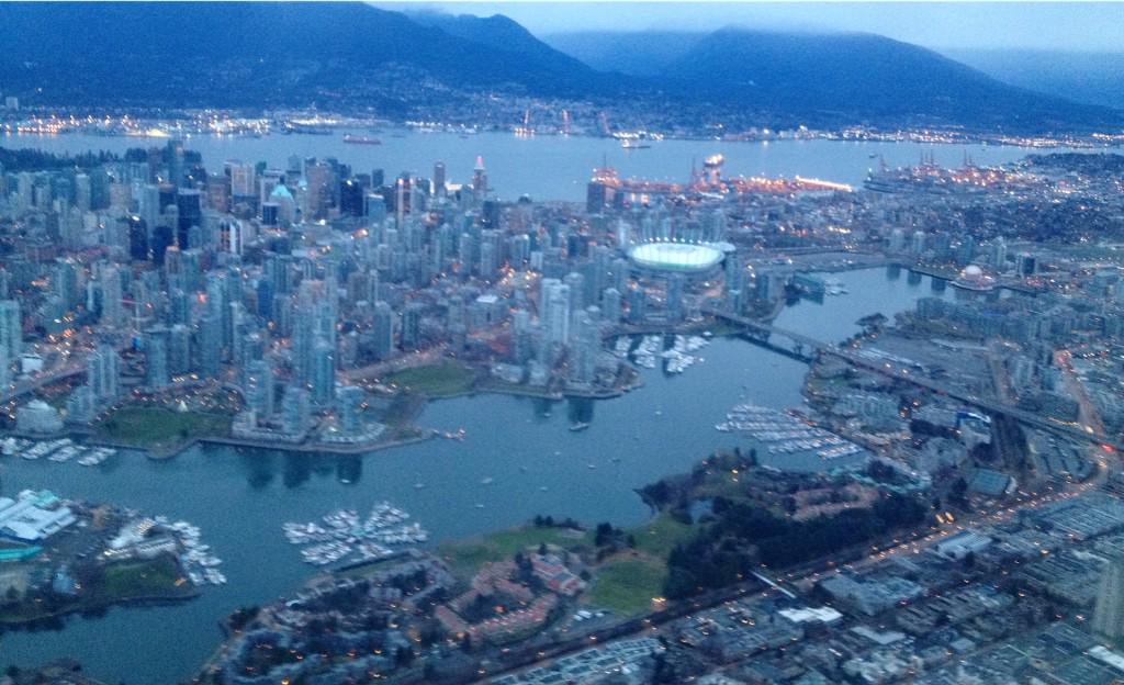 chad_dey's tweet photo. Good Morning #Vancouver #airpatrol http://t.co/DTrmnIykke