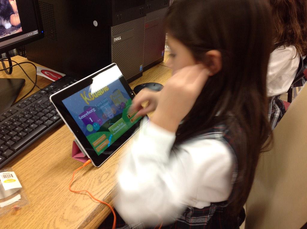 StEdwardConfess's tweet image. 2nd graders &quot;koding&quot; with #kodable #beyondhourofcode