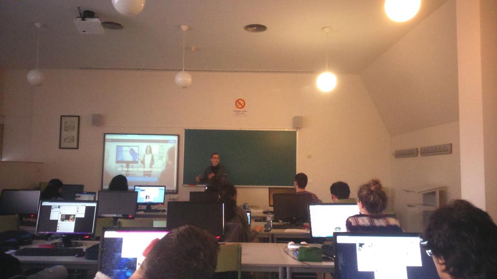 DuranHistoria's tweet photo. Darte las gracias a ti @iberisTICs. Las clases han sido muy útiles, un placer! #ExpoMUI14 http://t.co/ABgBdk7NVz