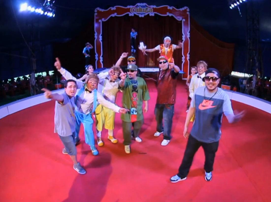 Eternoficial's tweet photo. #ETERNOPACKTO #LOSCALUGA #NOLLORES #NUEVOCLIP SE VIENE EL REGALO DE #NAVIDAD !! http://t.co/FrusbGSVWO