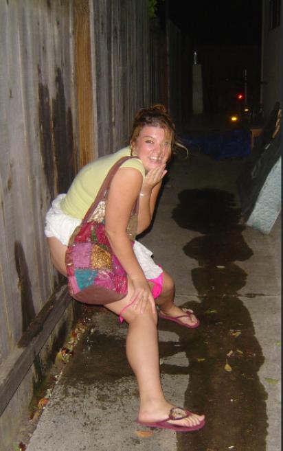 Bush butt pee squat toilet