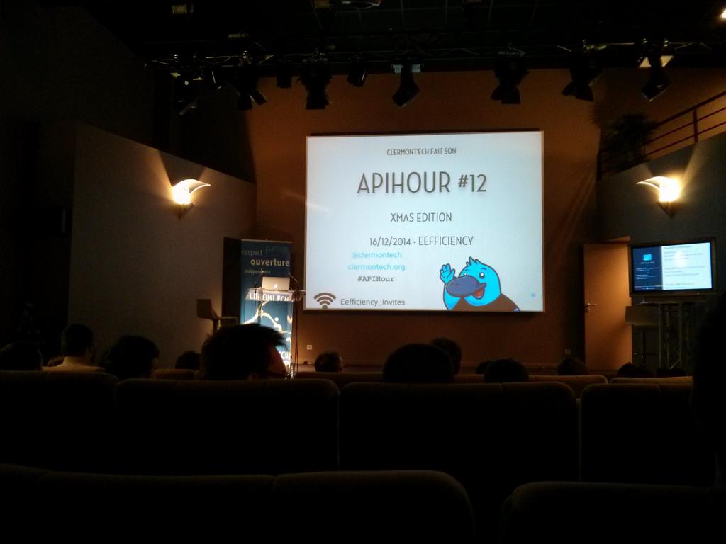 FabienPomerol's tweet image. #APIHour Xmas edition let&apos;s go !