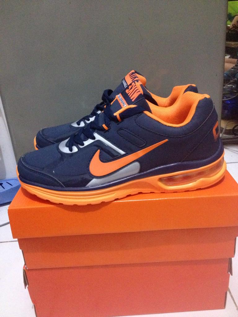 Kotiko17's tweet photo. Cek info for order!!! http://t.co/pI6Des37un