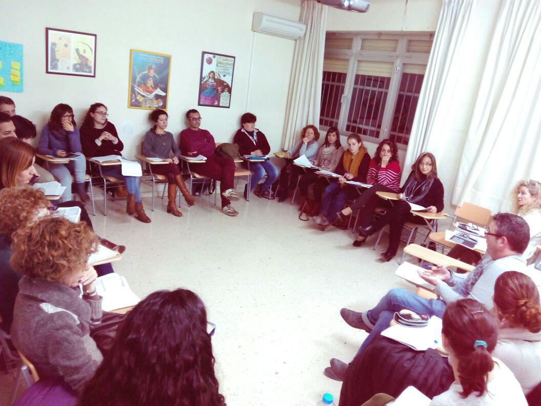 SeminariOriola's tweet photo. Una tertulia pedagógica que nos transforma para que multipliquemos la transformación educativa #dialogarytransformar http://t.co/qNRX9Y7LoU
