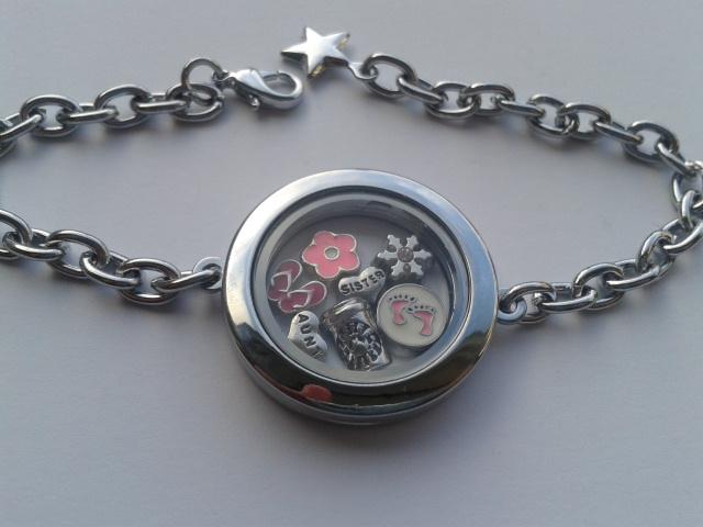 Lockets For You tweet media