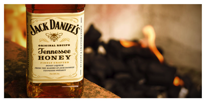 Nicky0681's tweet photo. "@JackDanielsUK: A fine Christmas present. Inspired by a very fine past. http://t.co/ueSYRs6boo"@Lovleyle