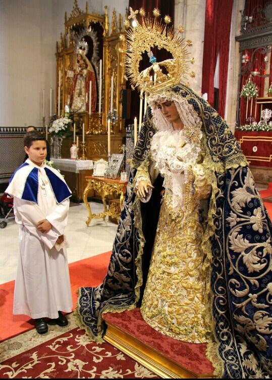 ¡Feliz comienzo de semana! <a href="/HdadHiniesta/">Hermandad de La Hiniesta</a> <a href="/HiniestaSevilla/">La Hiniesta Sevilla</a>  <a href="/cofradiassev/">Cofradías Sevilla</a> <a href="/FCofradeAS/">© Alfonso Sarabia</a> <a href="/palio_madre/">Palio de una madre</a> <a href="/sevillacofrades/">Sevilla Cofrades</a>