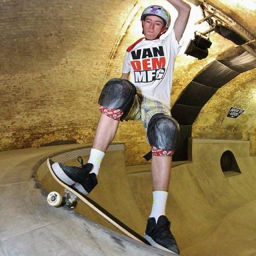 vandemlongboard's tweet image. Harry busting out a tasty Smith on his #spacebyrd at…... ift.tt/1G9ikuG