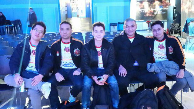 steff_william's tweet photo. Mau upload2 dikit ahh foto di koleaaaa :p http://t.co/njER6Nsk9o