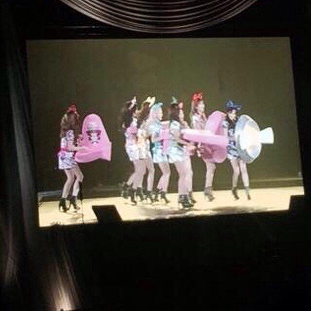 [PIC][09-12-2014]Hình ảnh mới nhất từ "GIRLS' GENERATION THE BEST LIVE AT TOKYO DOME" của SNSD  B4aTGmJIEAAsQvC