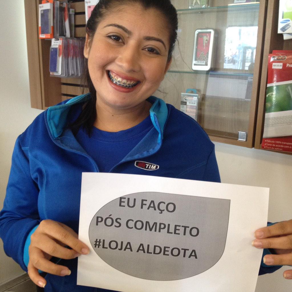 WLADIA_W's tweet photo. Loja aldeota faz pós completo @GserraTIM @veu_mota @NarunaSamara @Damoreira_TNE http://t.co/KsKKptryvI