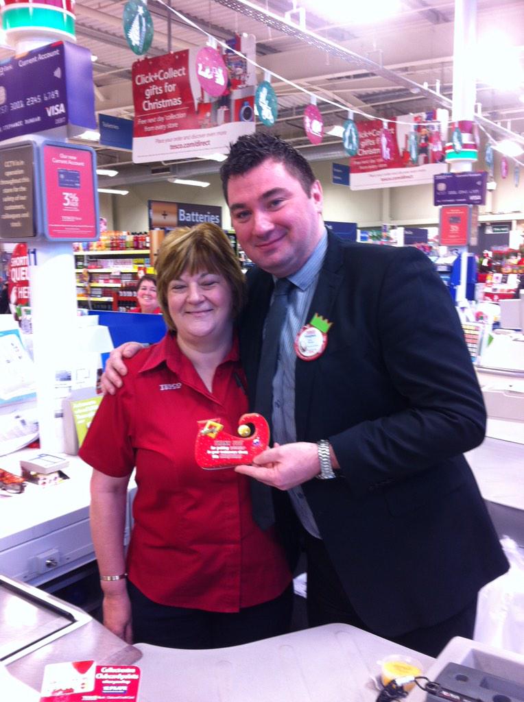 Thank you Joyce for being a credit to our store and giving great service @6110tesco <a href="/Chris_OBrien32/">Chris O'Brien</a> <a href="/TonyD_1/">Tony Davies</a>