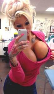 #Massive  #TittyTuesday  My Dear @CandyCharms69 
#HugeBoobs #32L http://t.co/Tb9ySYvVGM"