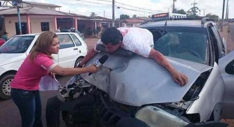 gauchen's tweet photo. -CHOCASTEN?
-NO, ME GUSTAREN BAJAREN POR EL VIDRIEN http://t.co/e3A1JUH0sA