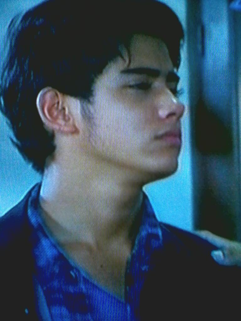 Aliando__Syarif's tweet photo. Pada masa Syuting.. http://t.co/zweEojeKKS