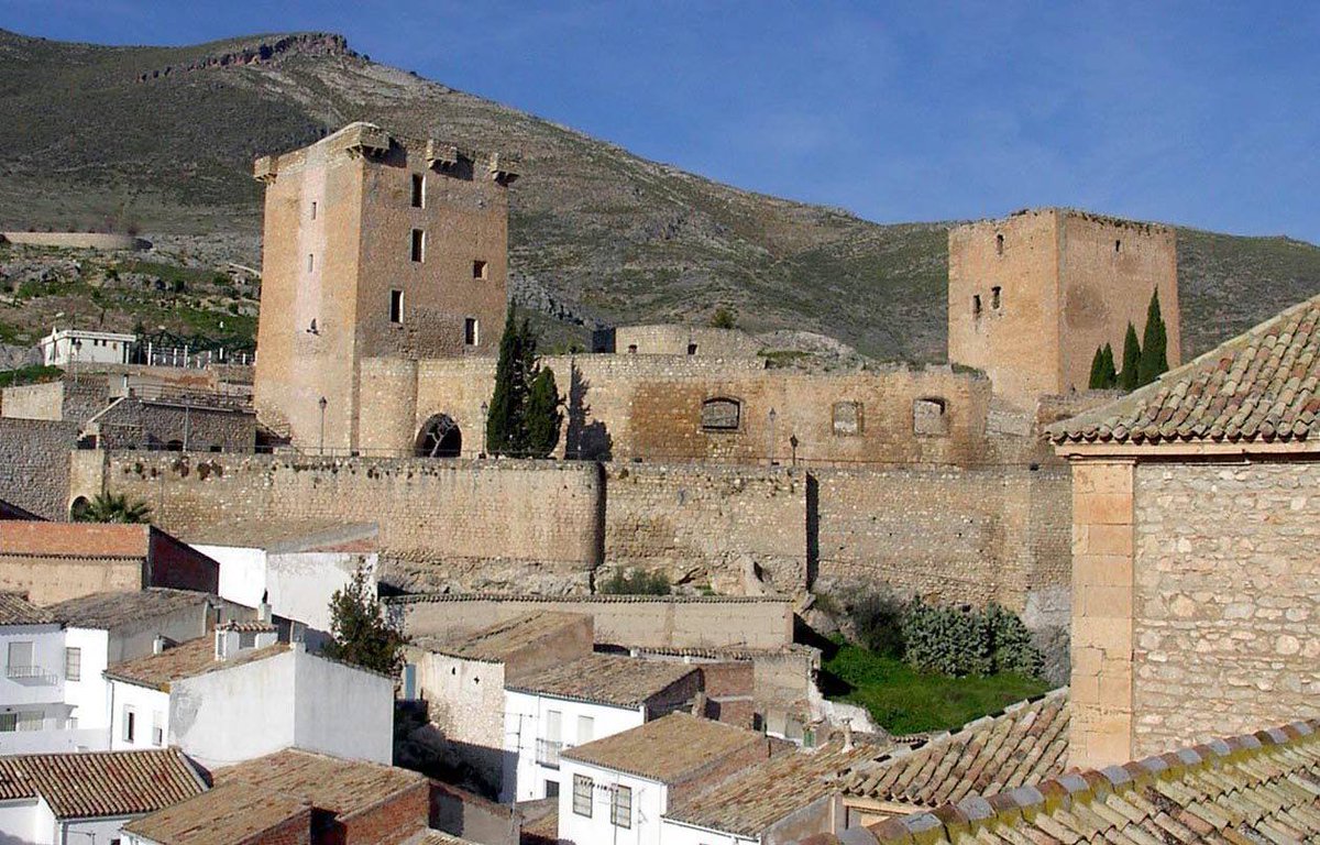 ideal_jaen tweet picture