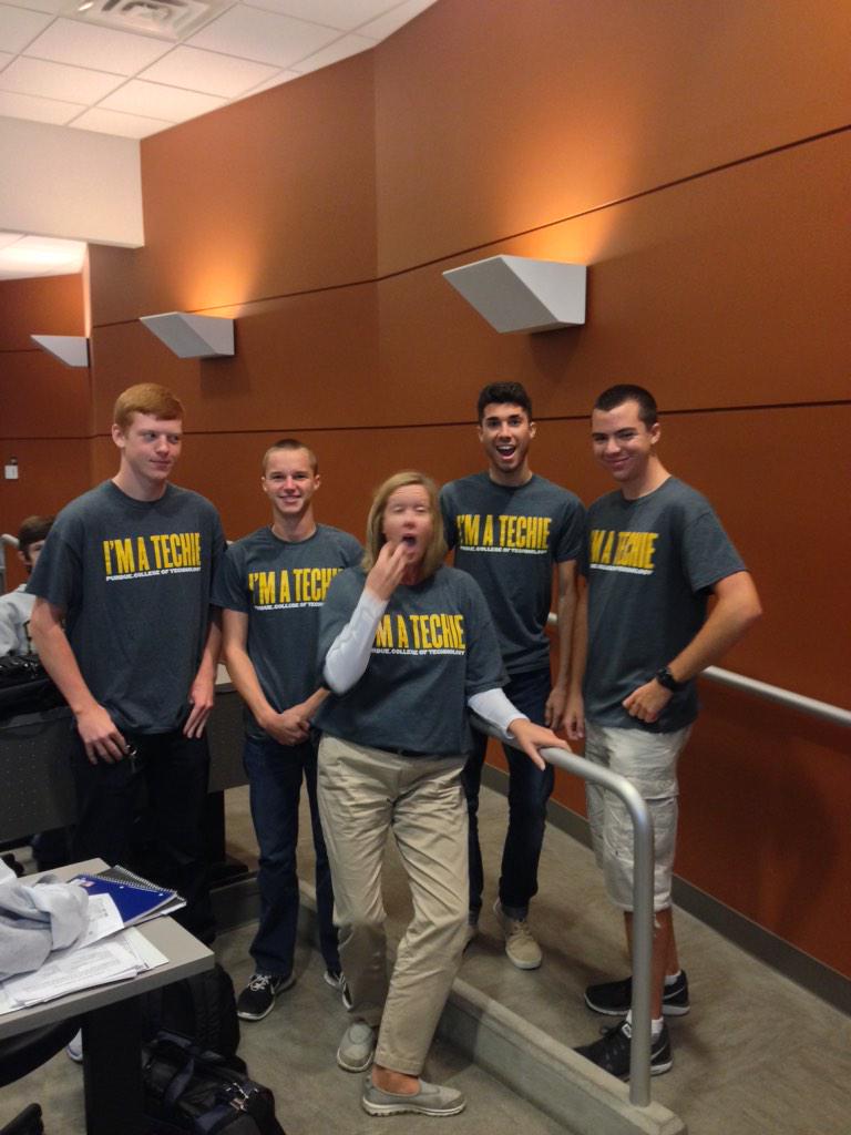It's #TechieTuesday <a href="/TechPurdue/">Purdue Polytechnic</a> - suit up for donuts.  Yum.