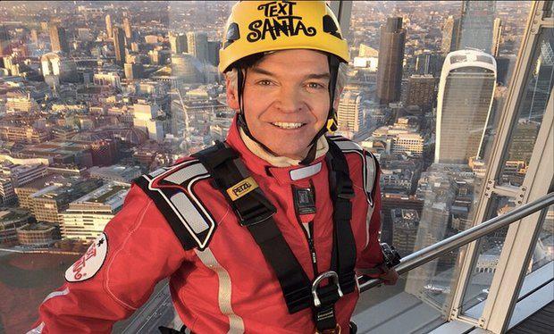 RadioTimes's tweet photo. How did the Schofe get to the top of the tallest building in Western Europe? #TextSanta24 http://t.co/7yzuOn3zDq http://t.co/Y23HuskwZG