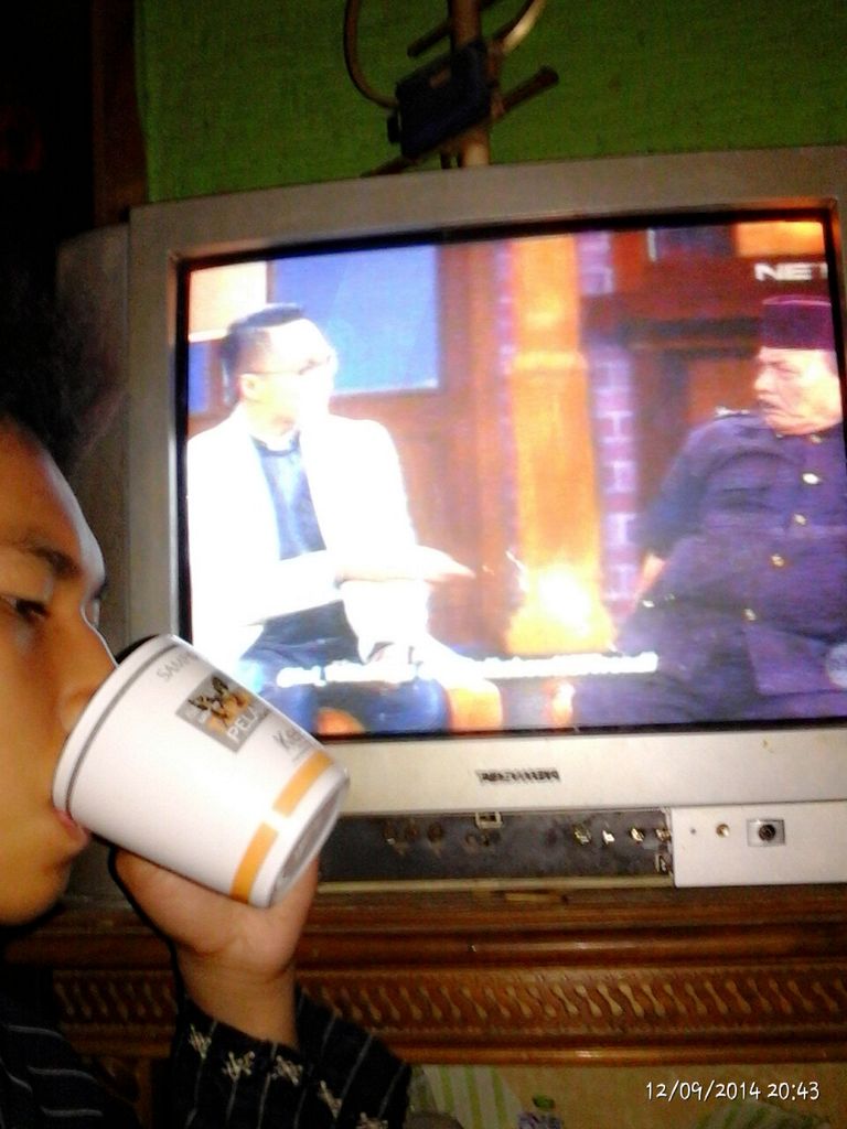 Nikmatnya minuman ibu tercinta,kasih sayangnya tulus cintanya tiada duanya , mantap #netmiliuner_3 <a href="/netmediatama/">Netmedia</a>
