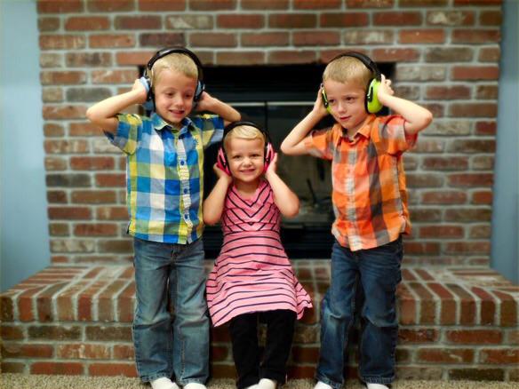 CapesInAction's tweet image. Check out @MoggiesEarmuffs for #HearingProtection for your kids so they can tag along in life's adventures.