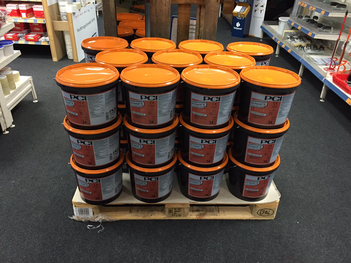 All i want for Christmas is....#PECICOLL XL #PCI #PALLETVOORDEEL #€19,95 excl. btw. <a href="/joostval/">Joost Bartels</a>