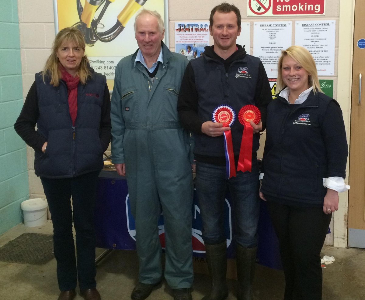 cogentbreeding's tweet photo. Congratulations to the Bettiscombe Herd for winning the @GTHMarket Christmas Cracker Championship @cogentbreeding http://t.co/fqSlaC4mXV
