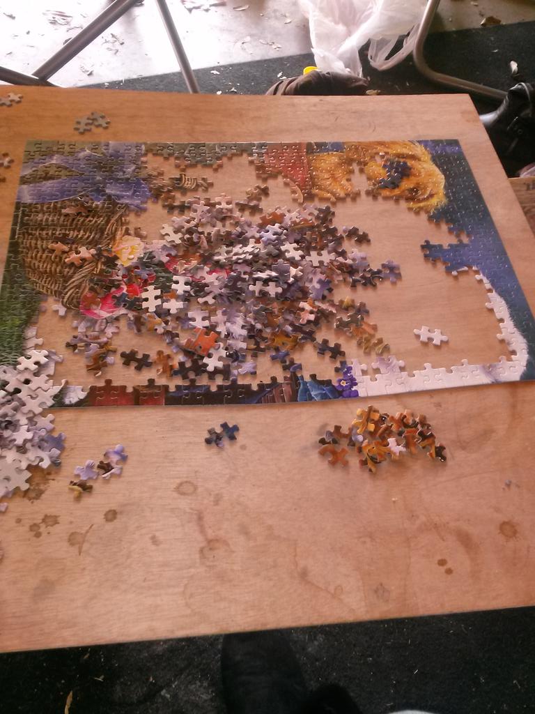 AlanabeelerMe's tweet photo. What y'all know about stimulating your mind #PuzzleFanatic http://t.co/zgoxJBO4ck