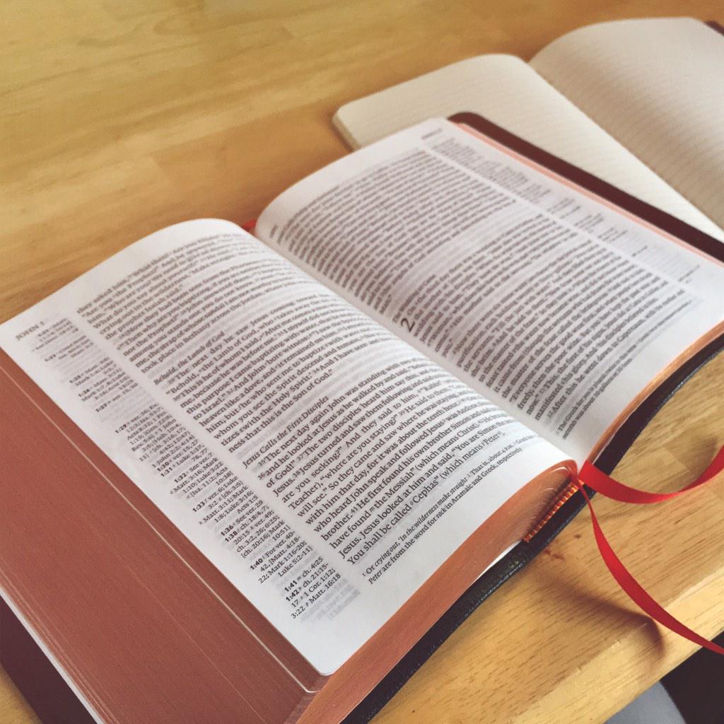 so i'm following the map that leads to you, the map that leads to you, ain't nothing i can do