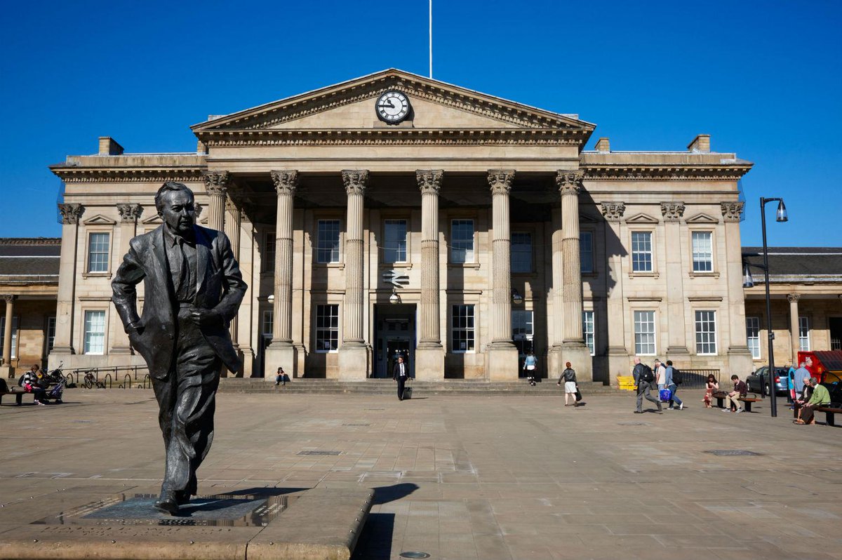 Independent's tweet image. These are 10 of the best train stations in England i100.io/yFw3Ct